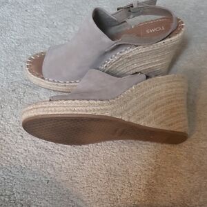 TOMS Women's Taupe Wedge Sandals